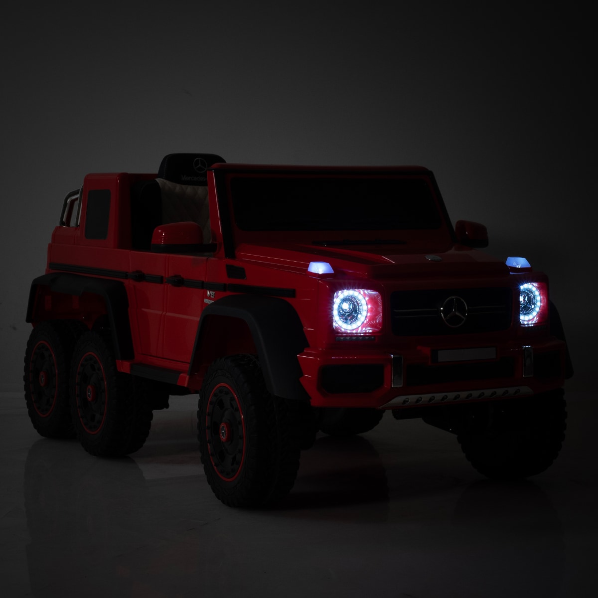 Mercedes Benz G63 6x6